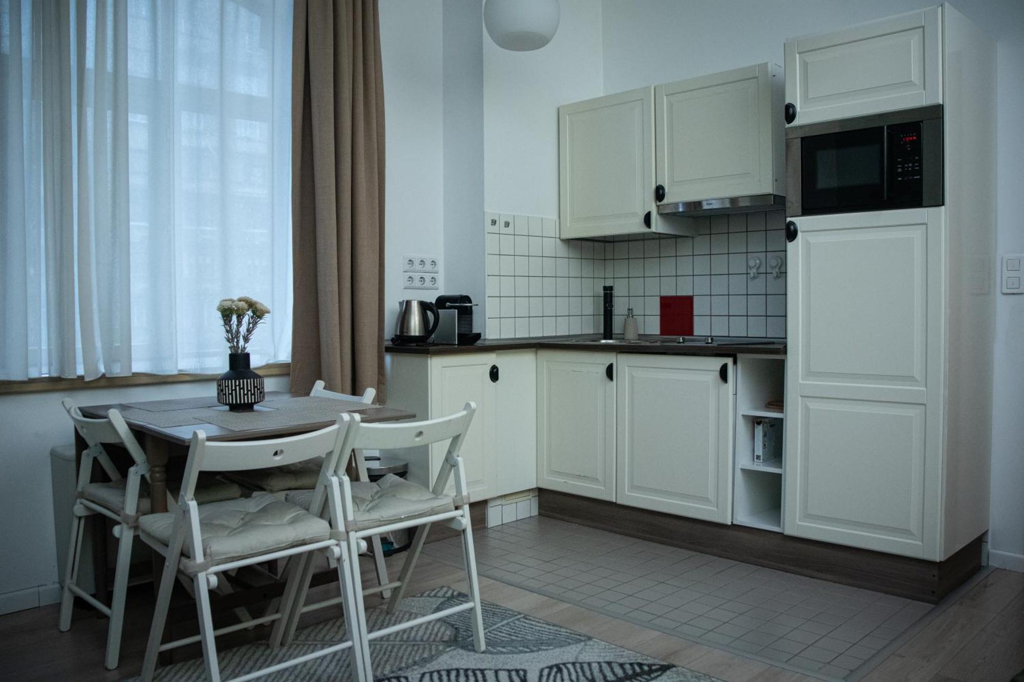 House4You - Balcescu Бухарест Экстерьер фото